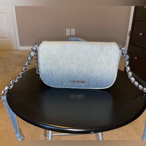 Steve Madden Denim 3D Rose Crossbody Purse - Picture 3 of 6